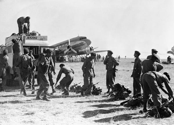 Pakistani tribesmen after entering Kashmir | Ministry of Defence